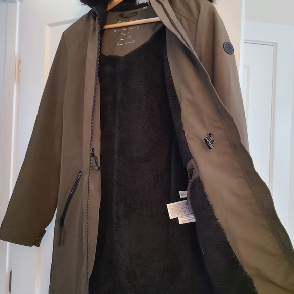 Calvin Klein jacket - Picture 5 of 10